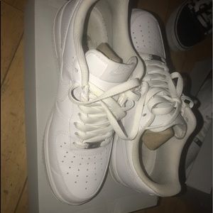 Size 8 (men) Air Force 1’s lows (preowned)